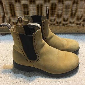 Blundstone High Top Boots